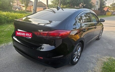 Hyundai Elantra VI рестайлинг, 2018 год, 1 250 000 рублей, 4 фотография