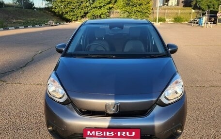 Honda Fit, 2020 год, 1 550 000 рублей, 6 фотография