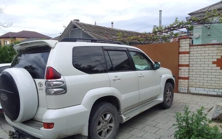 Toyota Land Cruiser Prado 120 рестайлинг, 2007 год, 2 400 000 рублей, 2 фотография