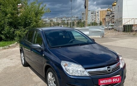 Opel Astra H, 2011 год, 619 000 рублей, 2 фотография