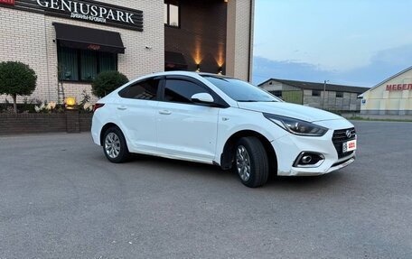 Hyundai Solaris II рестайлинг, 2019 год, 950 000 рублей, 2 фотография