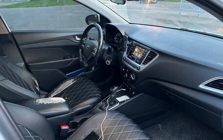 Hyundai Solaris II рестайлинг, 2019 год, 950 000 рублей, 18 фотография