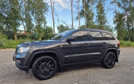 Jeep Grand Cherokee, 2010 год, 1 800 000 рублей, 3 фотография