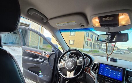 Jeep Grand Cherokee, 2010 год, 1 800 000 рублей, 15 фотография