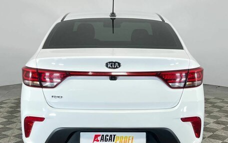 KIA Rio IV, 2019 год, 1 530 000 рублей, 6 фотография