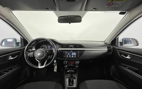 KIA Rio IV, 2019 год, 1 530 000 рублей, 10 фотография