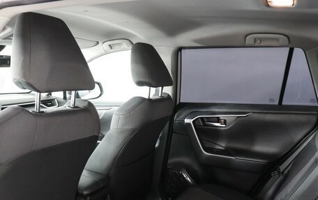 Toyota RAV4, 2019 год, 2 577 000 рублей, 12 фотография