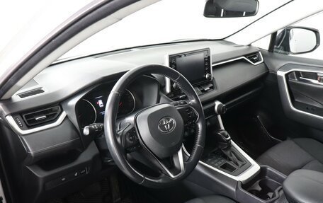Toyota RAV4, 2019 год, 2 577 000 рублей, 9 фотография
