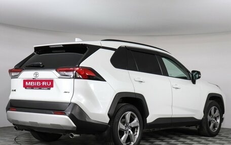 Toyota RAV4, 2019 год, 2 577 000 рублей, 5 фотография