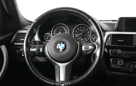 BMW 3 серия, 2018 год, 2 997 000 рублей, 15 фотография