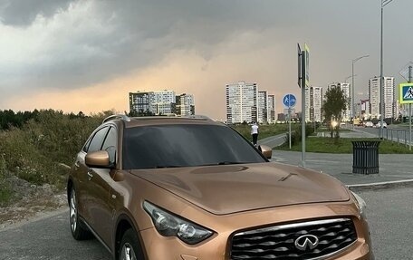 Infiniti FX II, 2008 год, 1 450 000 рублей, 21 фотография