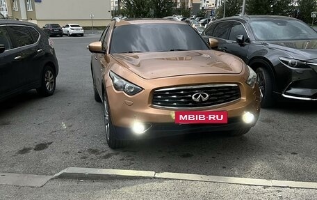 Infiniti FX II, 2008 год, 1 450 000 рублей, 29 фотография