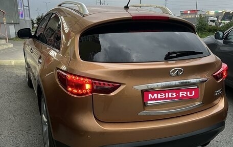 Infiniti FX II, 2008 год, 1 450 000 рублей, 30 фотография