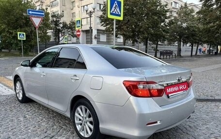 Toyota Camry, 2013 год, 1 700 000 рублей, 3 фотография