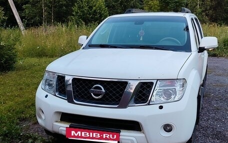 Nissan Pathfinder, 2011 год, 1 450 000 рублей, 2 фотография