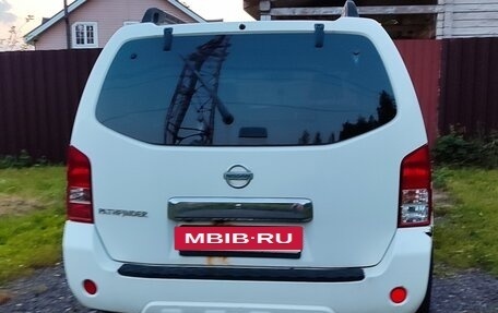 Nissan Pathfinder, 2011 год, 1 450 000 рублей, 5 фотография