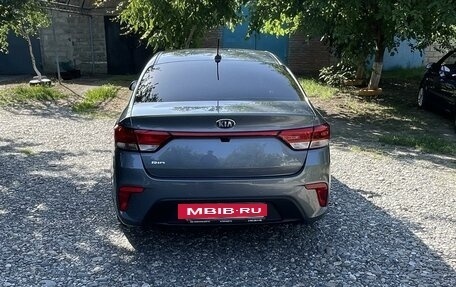KIA Rio IV, 2018 год, 1 750 000 рублей, 4 фотография