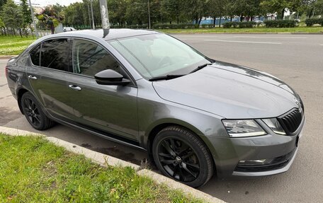 Skoda Octavia, 2018 год, 1 950 000 рублей, 2 фотография