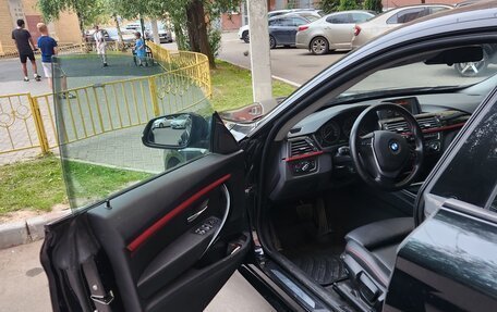 BMW 3 серия, 2015 год, 2 300 000 рублей, 2 фотография