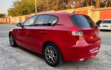 BMW 1 серия, 2006 год, 680 000 рублей, 10 фотография