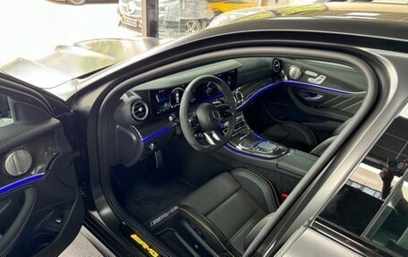 Mercedes-Benz E-Класс AMG, 2025 год, 16 430 000 рублей, 12 фотография
