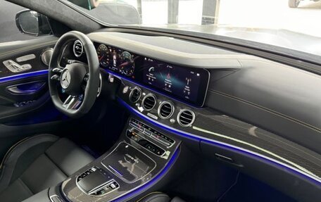 Mercedes-Benz E-Класс AMG, 2025 год, 16 430 000 рублей, 14 фотография