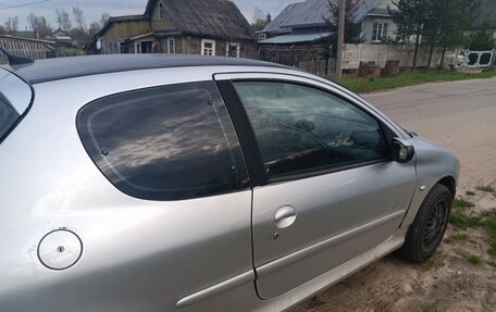 Peugeot 206, 2004 год, 195 000 рублей, 5 фотография