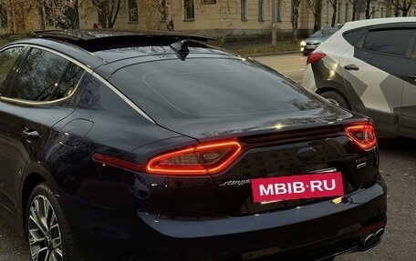 KIA Stinger I, 2018 год, 2 550 000 рублей, 2 фотография