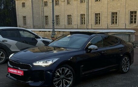 KIA Stinger I, 2018 год, 2 550 000 рублей, 20 фотография