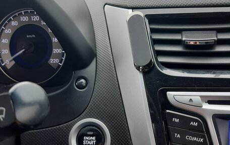 Hyundai Solaris II рестайлинг, 2011 год, 880 000 рублей, 8 фотография