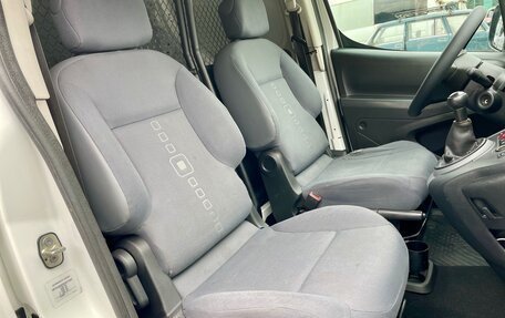 Citroen Berlingo II рестайлинг, 2013 год, 750 000 рублей, 25 фотография