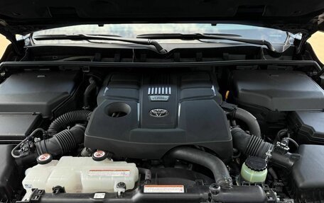 Toyota Land Cruiser, 2021 год, 12 480 000 рублей, 27 фотография