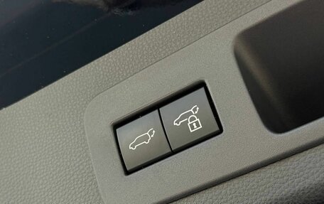 Toyota Land Cruiser, 2021 год, 12 480 000 рублей, 26 фотография
