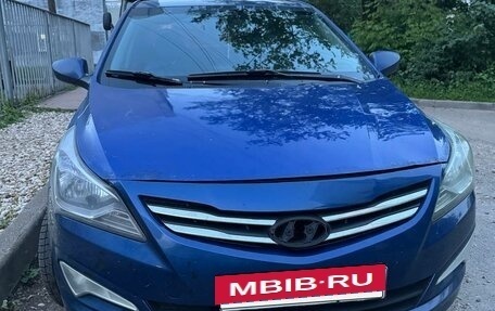 Hyundai Solaris II рестайлинг, 2012 год, 350 000 рублей, 5 фотография