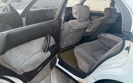 Toyota Crown, 1993 год, 600 000 рублей, 27 фотография