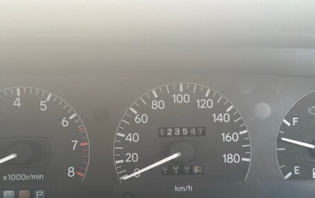 Toyota Crown, 1993 год, 600 000 рублей, 28 фотография