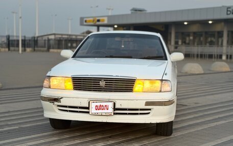 Toyota Crown, 1993 год, 600 000 рублей, 36 фотография
