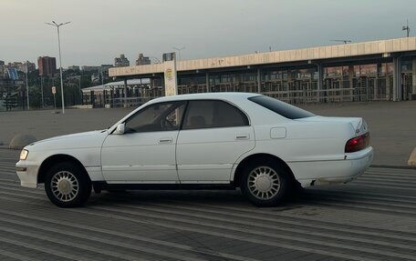 Toyota Crown, 1993 год, 600 000 рублей, 32 фотография