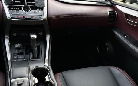 Lexus NX I, 2021 год, 4 500 000 рублей, 16 фотография