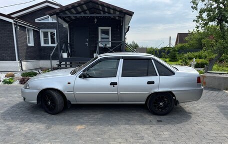Daewoo Nexia I рестайлинг, 2011 год, 450 000 рублей, 4 фотография