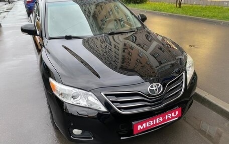 Toyota Camry, 2010 год, 1 250 000 рублей, 2 фотография