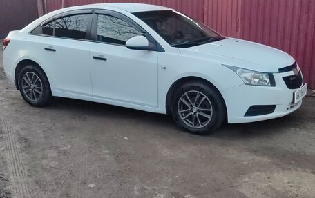 Chevrolet Cruze II, 2011 год, 620 000 рублей, 8 фотография