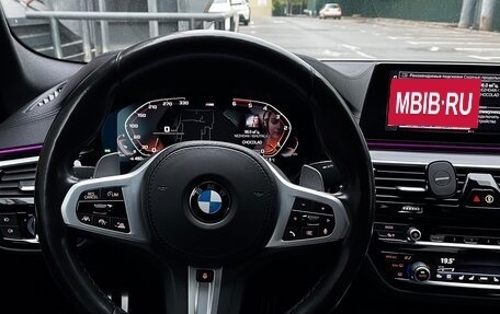BMW 5 серия, 2019 год, 5 400 000 рублей, 15 фотография