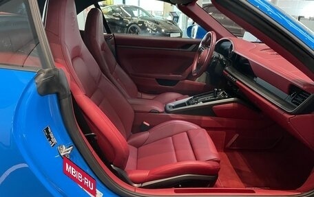 Porsche 911, 2022 год, 15 300 000 рублей, 10 фотография