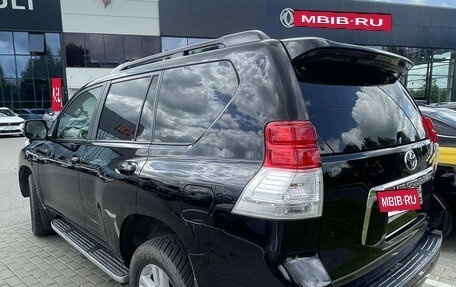 Toyota Land Cruiser Prado 150 рестайлинг 2, 2012 год, 2 450 000 рублей, 5 фотография