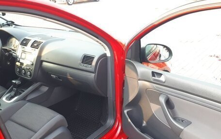 Volkswagen Golf V, 2007 год, 589 000 рублей, 25 фотография