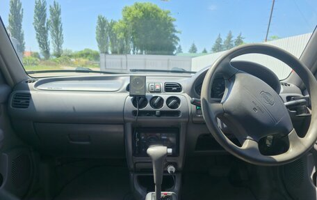 Nissan March II, 2000 год, 200 000 рублей, 6 фотография