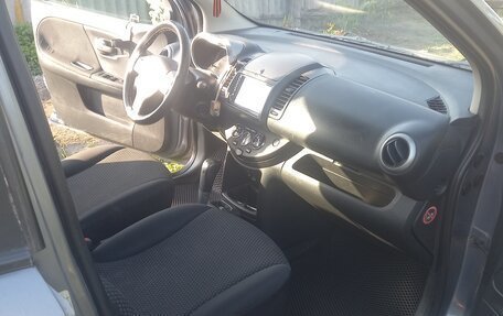 Nissan Note II рестайлинг, 2006 год, 400 000 рублей, 2 фотография
