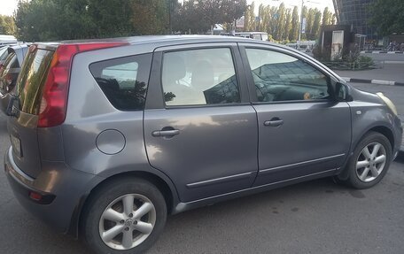 Nissan Note II рестайлинг, 2006 год, 400 000 рублей, 13 фотография