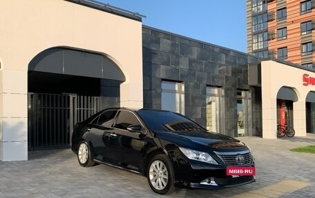 Toyota Camry, 2012 год, 1 770 000 рублей, 2 фотография